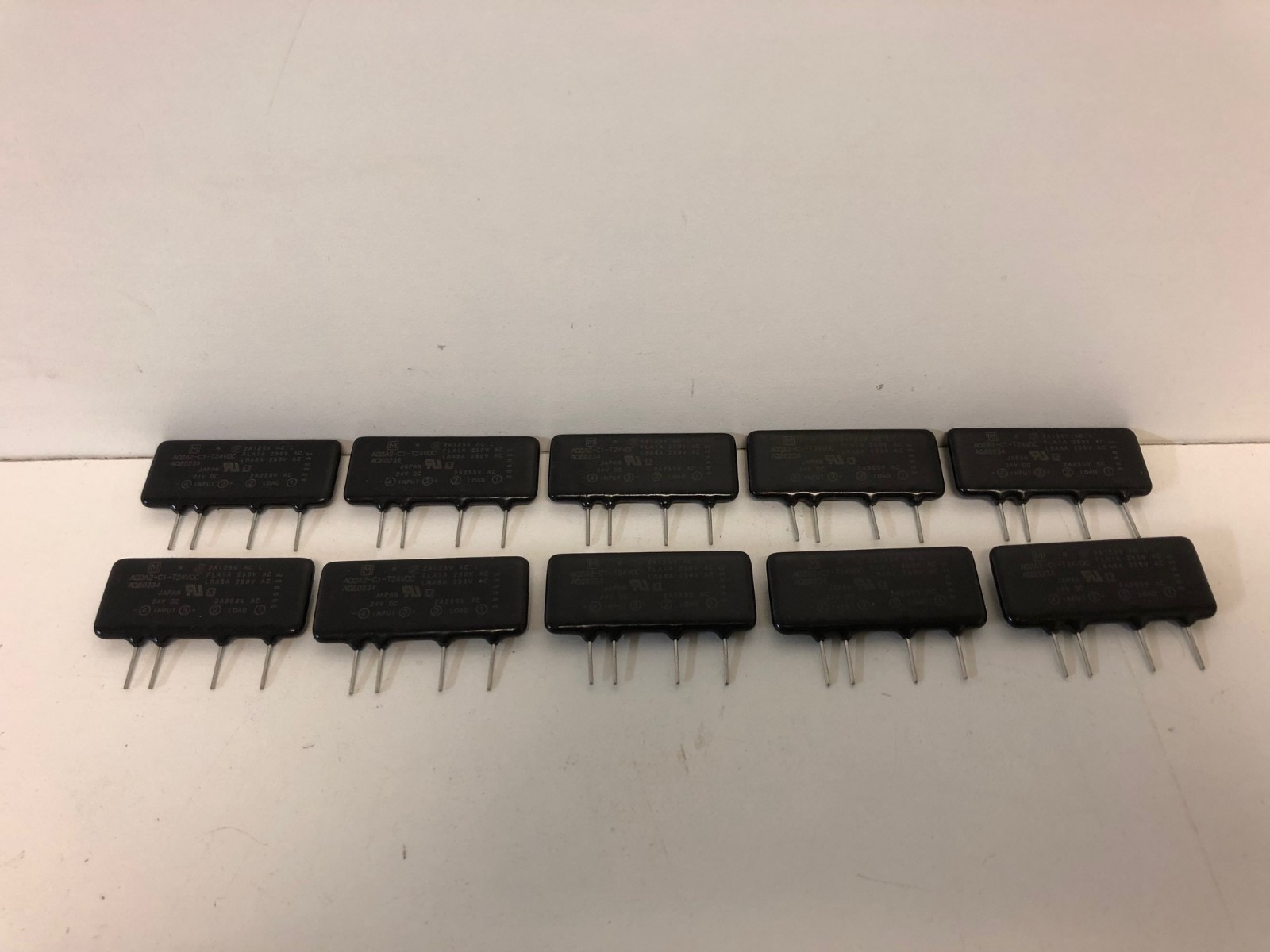 QTY 10 NEW! MATSUSHITA PANASONIC SSR PHASE TYPE 24VDC SIP RELAYS AQ2A2-C1-24VDC