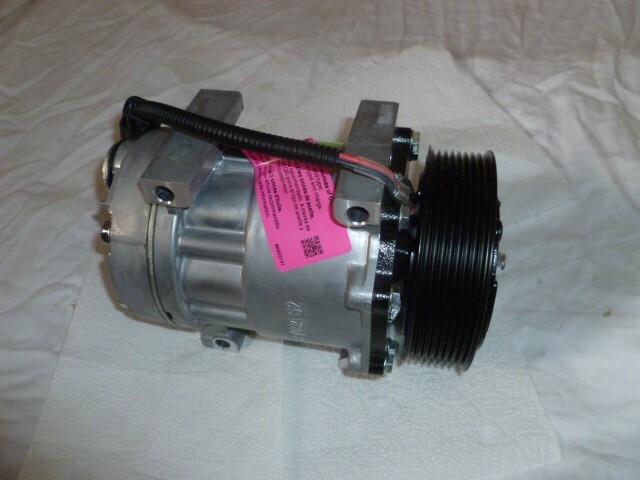 FOUR SEASONS A/C COMPRESSOR 68589
