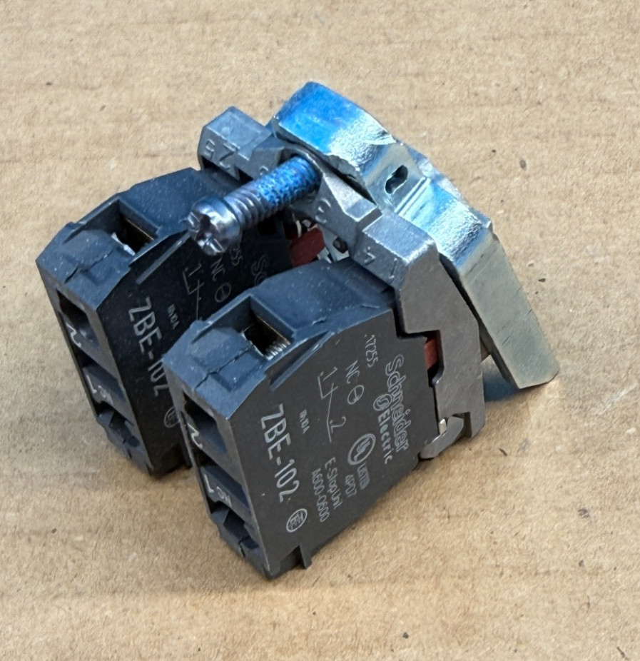 Genuine Schneider Electric ZB4BZ104 Harmony 22mm 2NC Contact Block Mounting