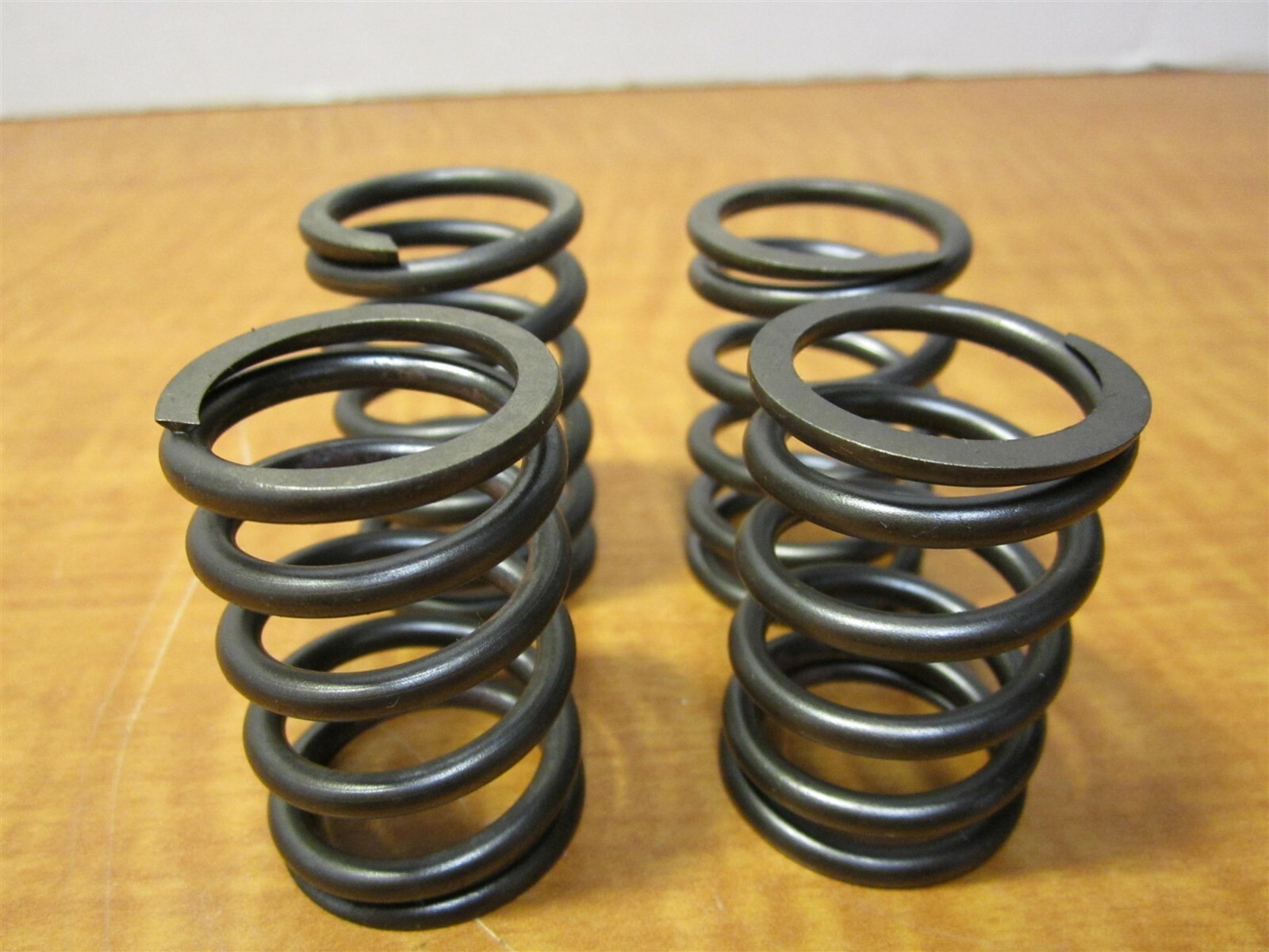 Lot Of 4 Tennant OEM 42116 VR Spring Valve Fits Nobles, Castex Or Green Machine