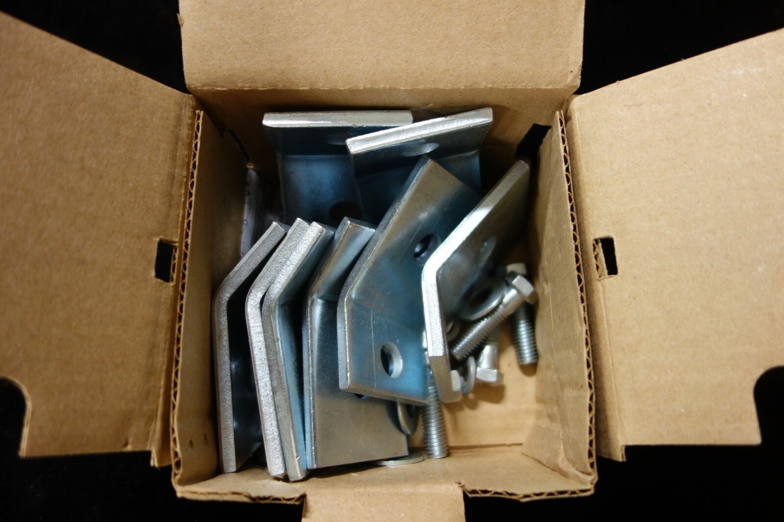 Greenheck Isolator Mounting Accessory Kit PN 469092, New in Box! Model 800201