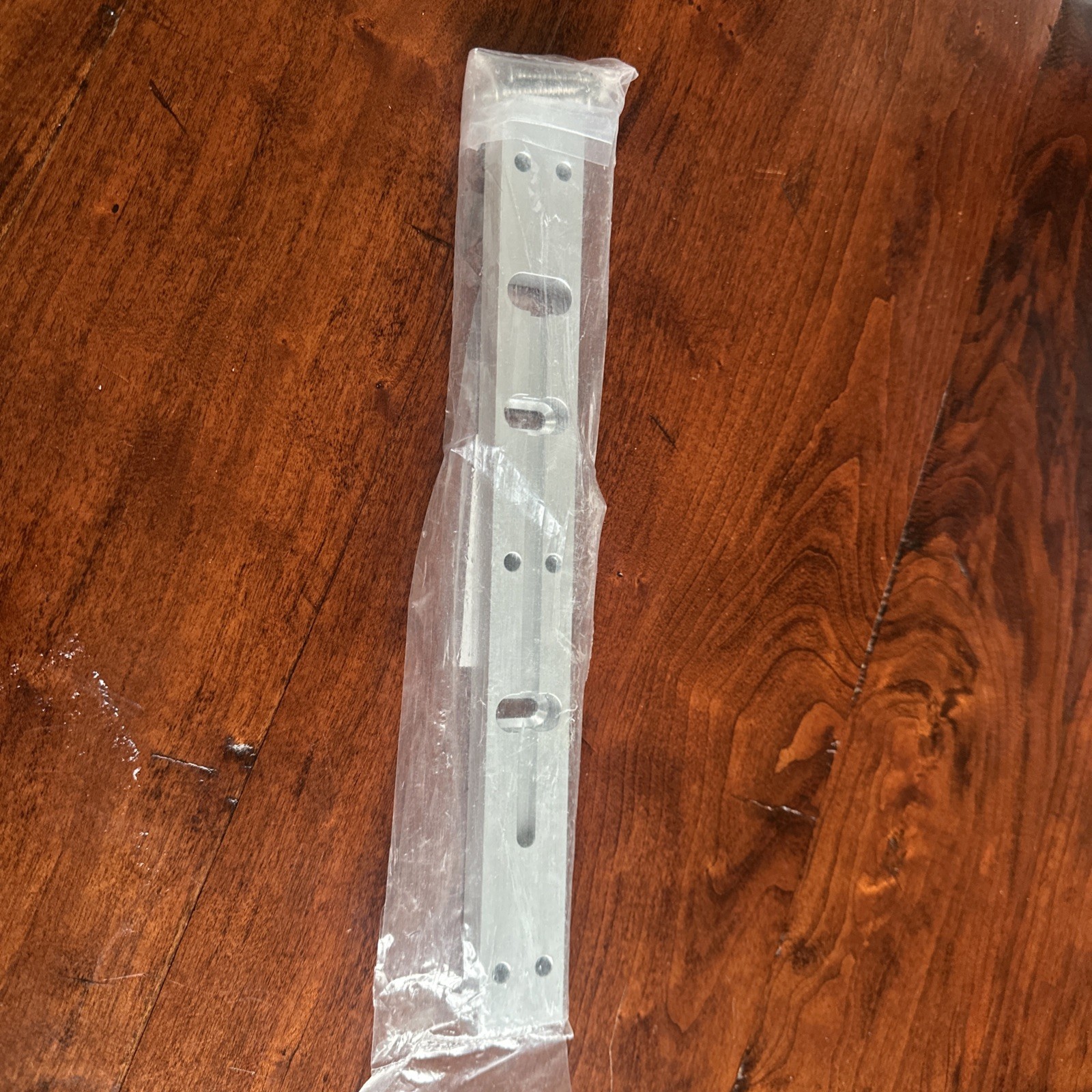 Alarm Controls Assa Abloy Header Drop Down Plate For Magnetic Lock 1/2″ AM3300