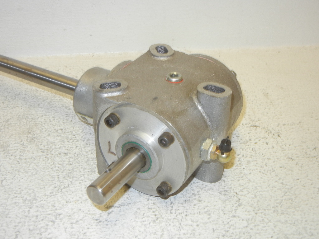 VON RUDEN 15-201 NEW-NO BOX RIGHT ANGLE GEARBOX C 1:1 ST 15201