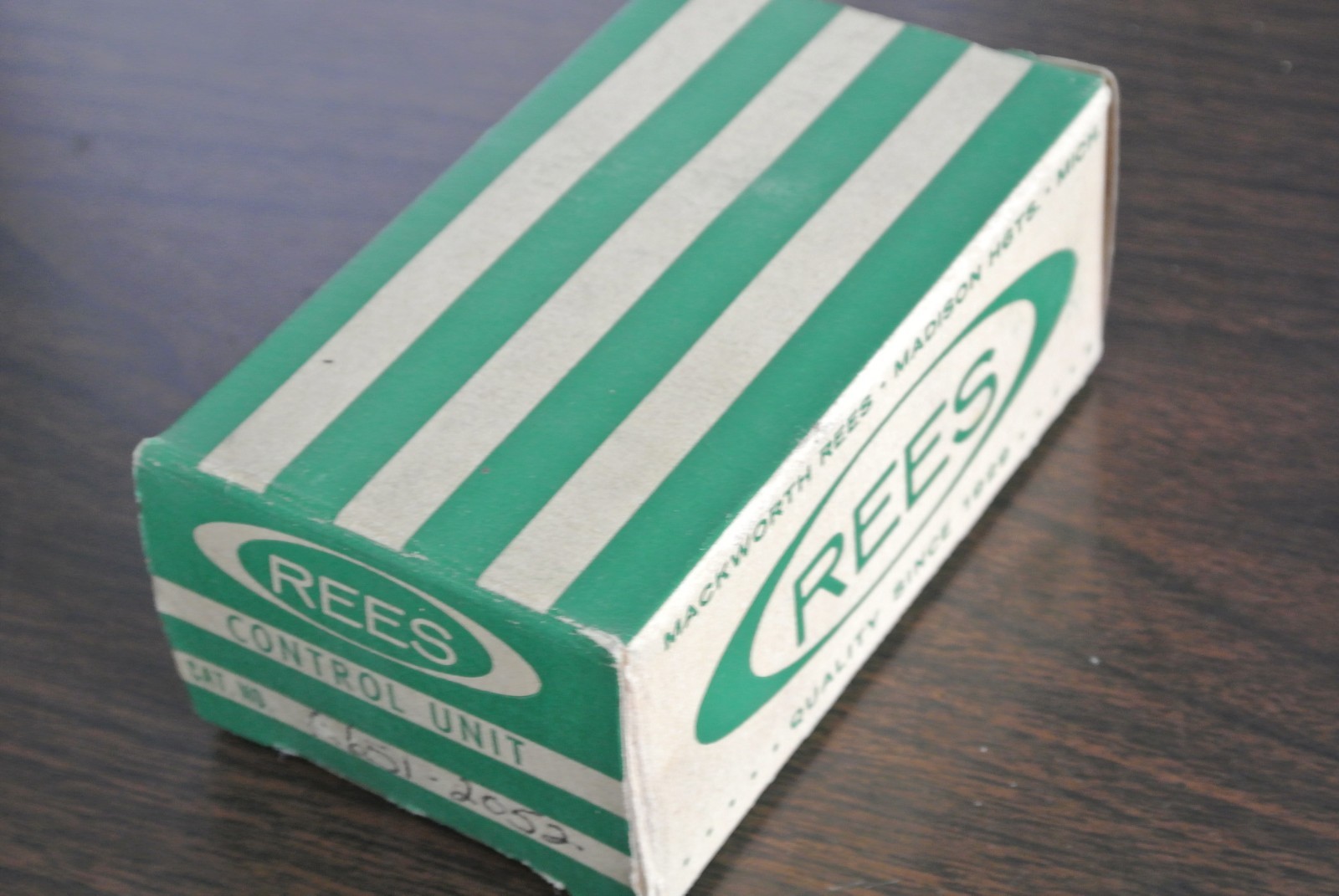 REES R651-2052 CONTROL UNIT / SWITCH / RHEOSTAT (?) MARKED 0-100 – NEW SURPLUS