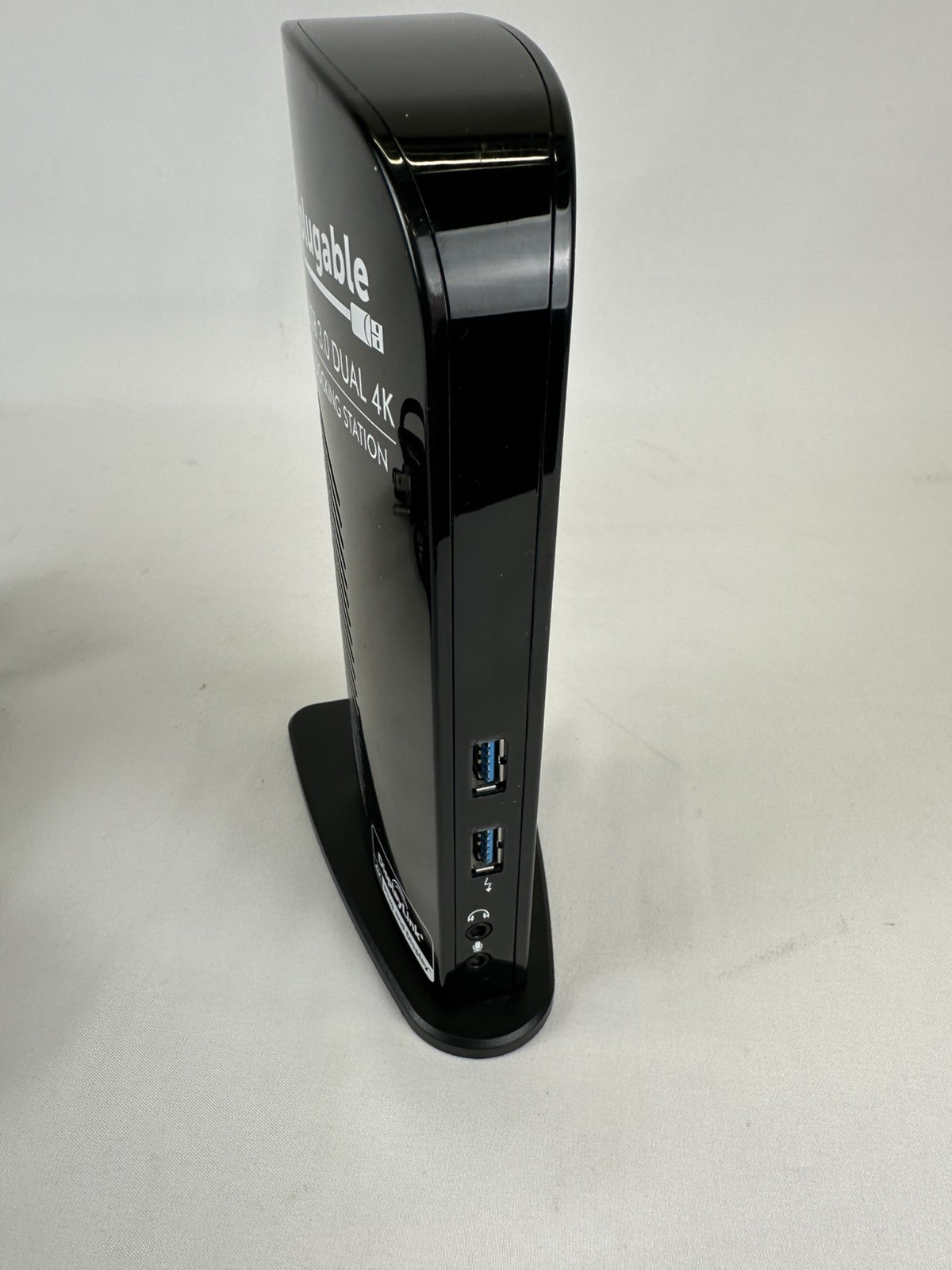 Plugable UD-6950 USB 3.0 Dual 4K Docking Station