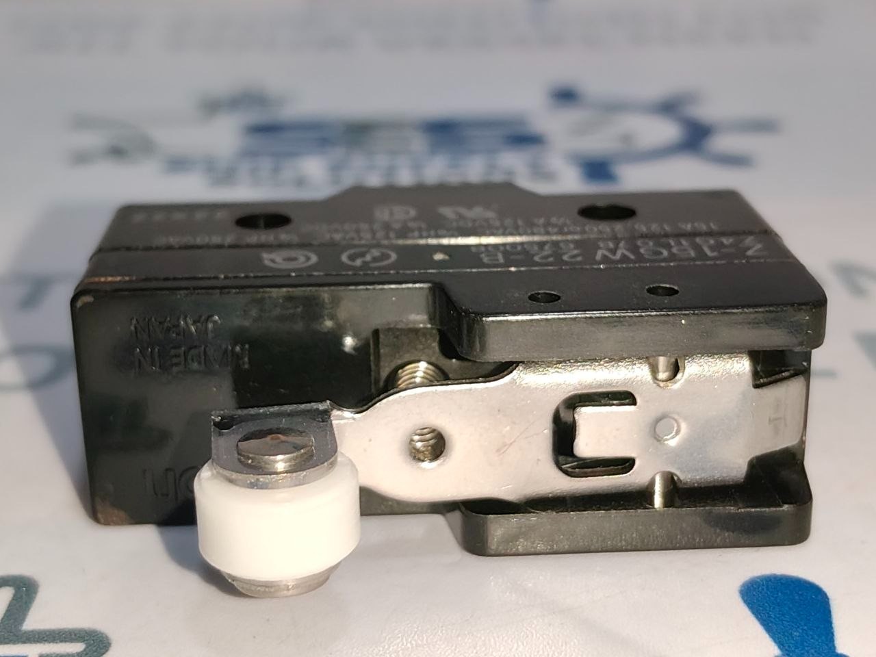 Omron Z-15GW 22-B Micro Switch Z4G1L07B 15A 125, 250 or 480VAC