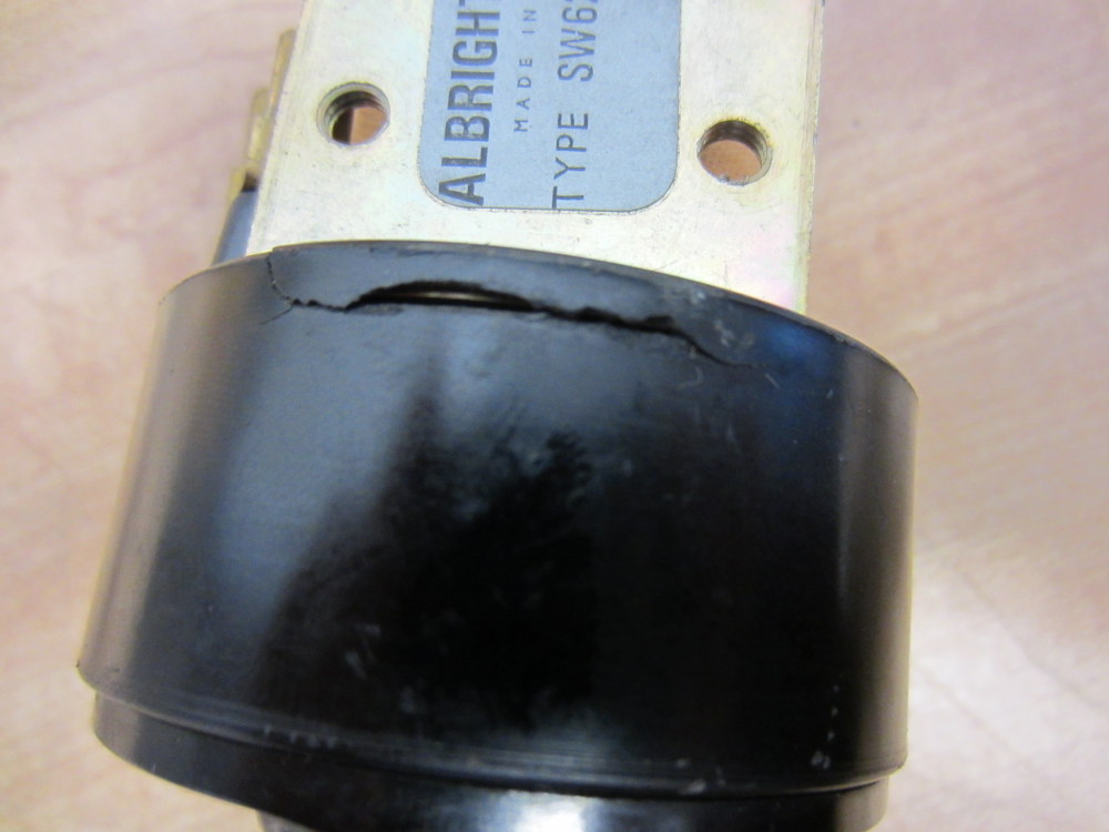 Albright SW62M-2 SW62M2 SW62M 2 Solenoid Coil Cracked Housing