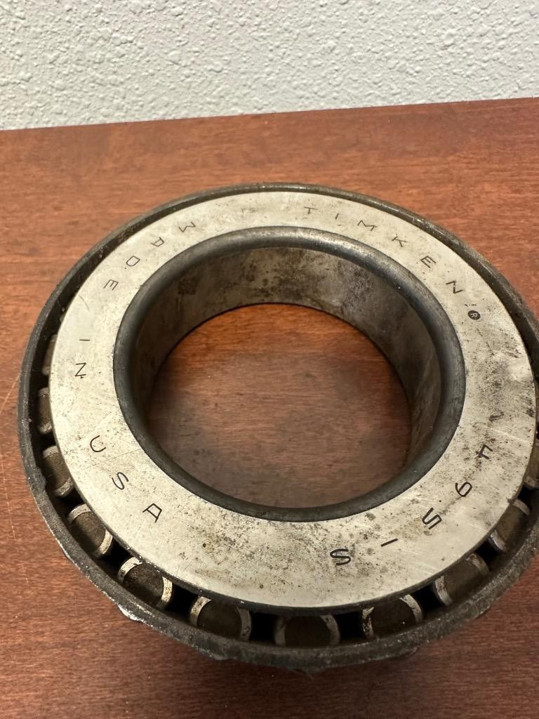 NEW Timken 495-S (NO BOX)