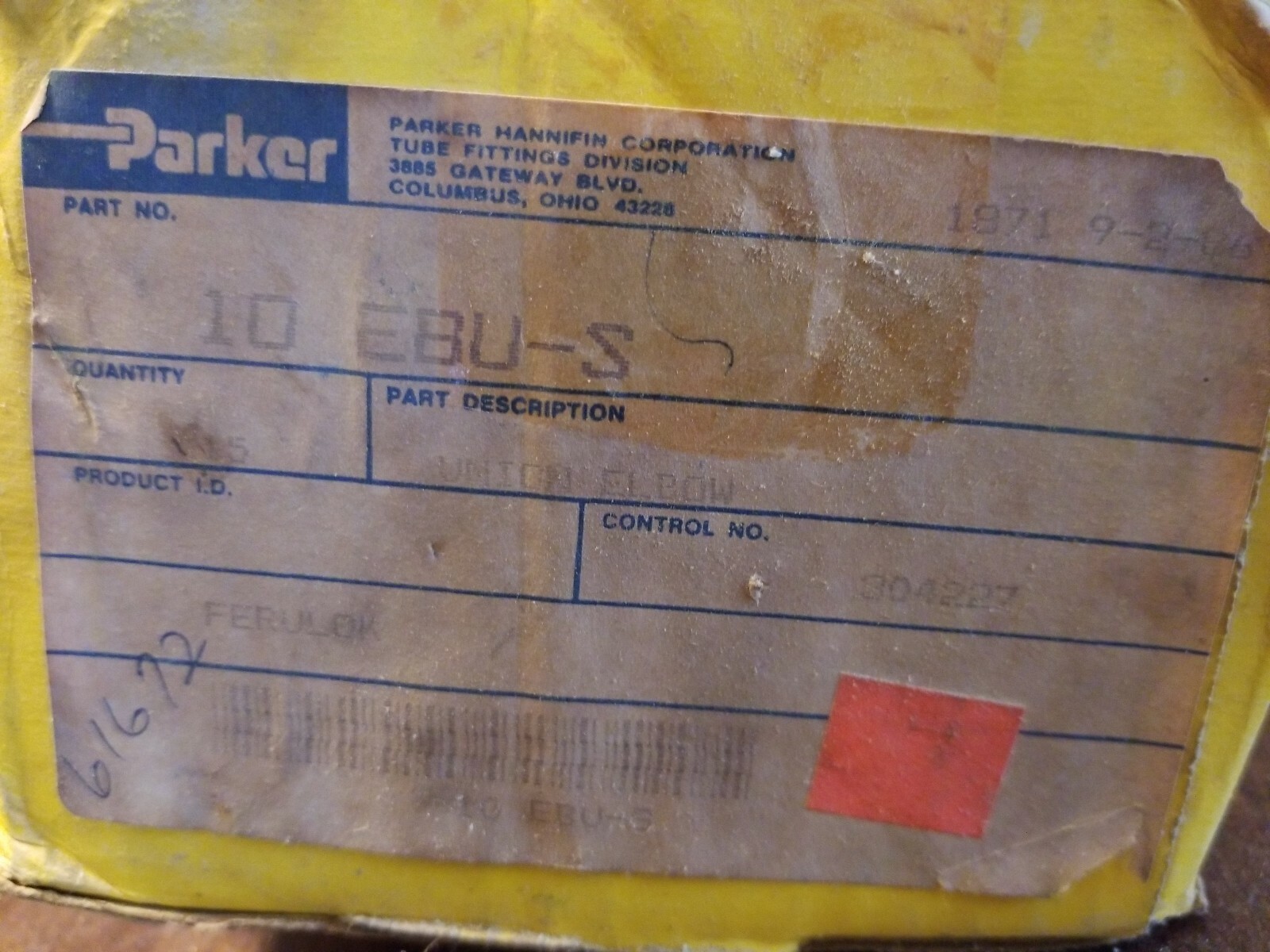 NOS Lot of 8 Parker 10 EBU-S 90 Degree Union Elbow Fitting 5/8″
