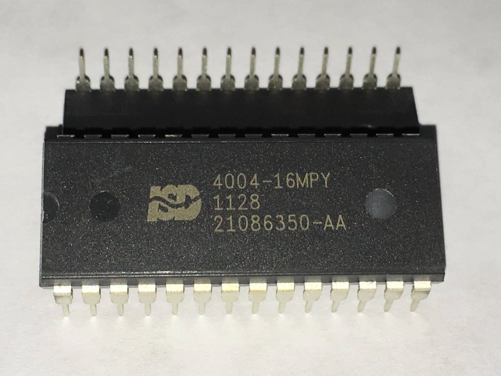 1PC New ISD4004-16MPY ISD DIP28 voice chip 16 minutes