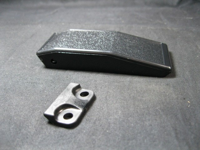 SOUTHCO E8-10-502-20 SOUTHCO BLACK ADJUSTABLE STYLE DRAW LATCH
