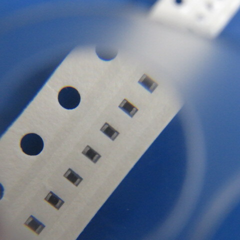 VISHAY CRCW04022003FRT7 Qty of 1700 per Lot RESISTOR SMT FILM 200K OHMS 0.0