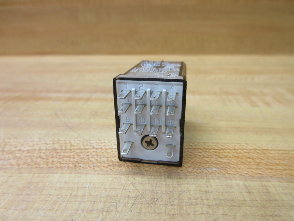 Allen Bradley 700-HC14Z24-3-4-24V DC Relay 700-HC14Z24-3-4-24VDC Series D