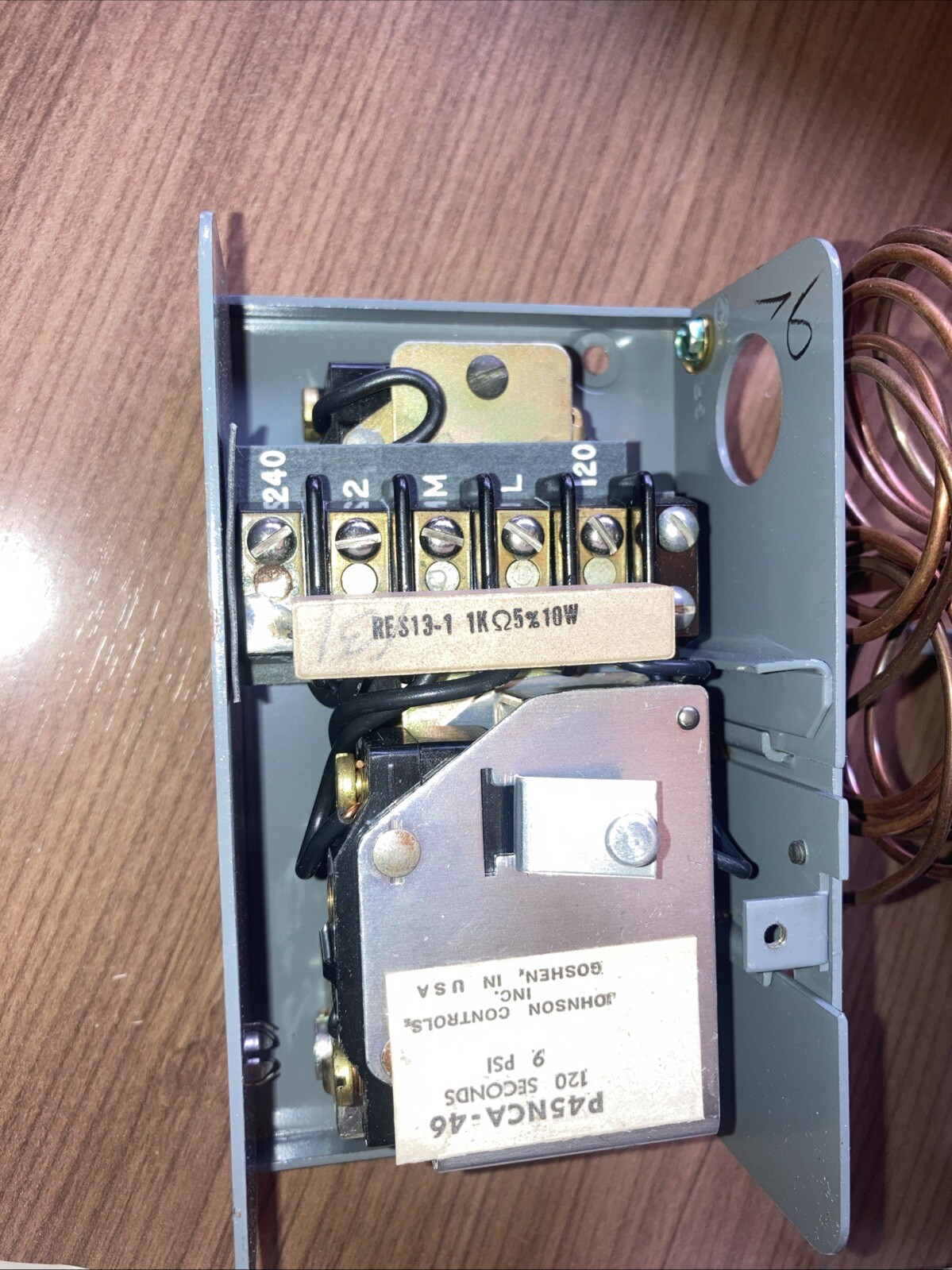 JOHNSON CONTROLS P45 PENN LUBRICATION PROTECTION Refrigeration Time Delay Switch