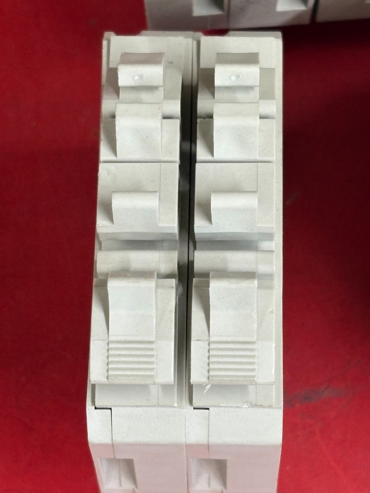 6-PACK SCHNEIDER ELECTRIC GB2DB08 THERMO MAGNETIC CIRCUIT BREAKER 3 AMP 2 POLE