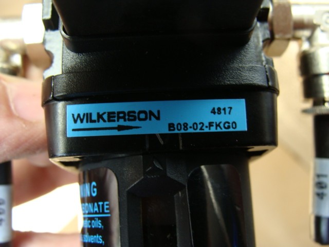 WILKERSON PNEUMATIC FILTER REGULATOR B08-02-FKG0 150PSIG MAX