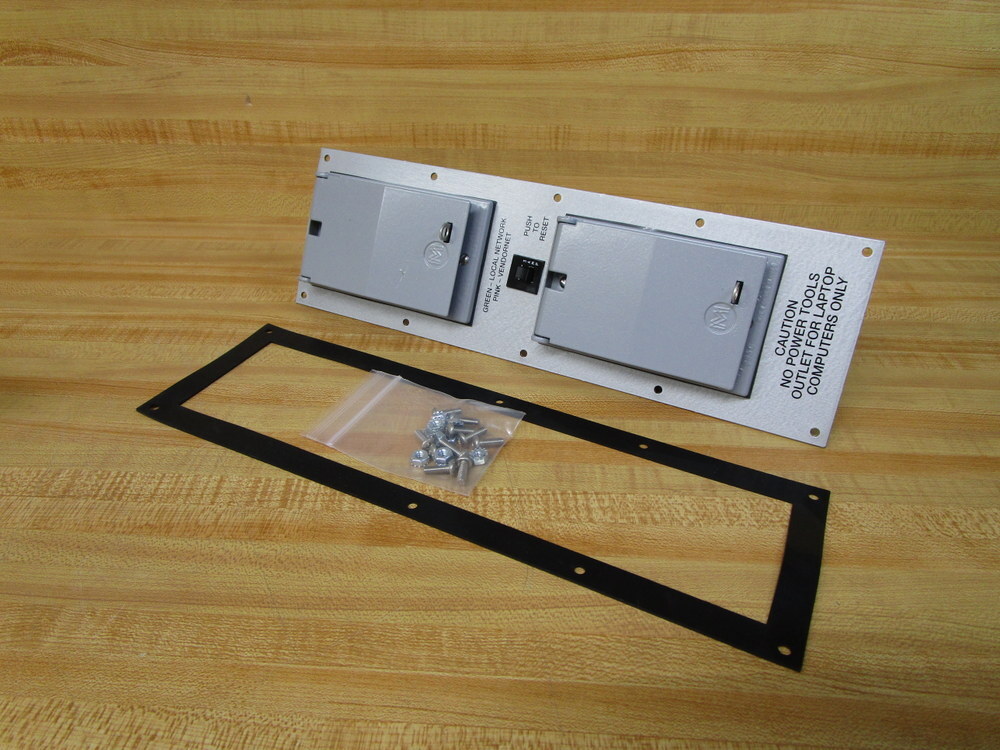 Weco CRBG3-DEMATIC-20 Duplex Receptacle CRBG3DEMATIC20 W/Hardware