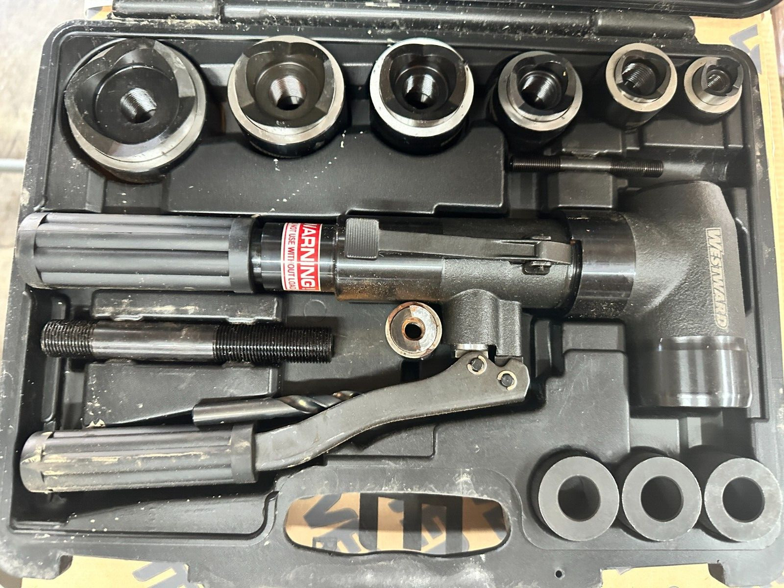 Westward 39CE85 13 Piece Hydraulic Punch Driver Set, 11 Ga.