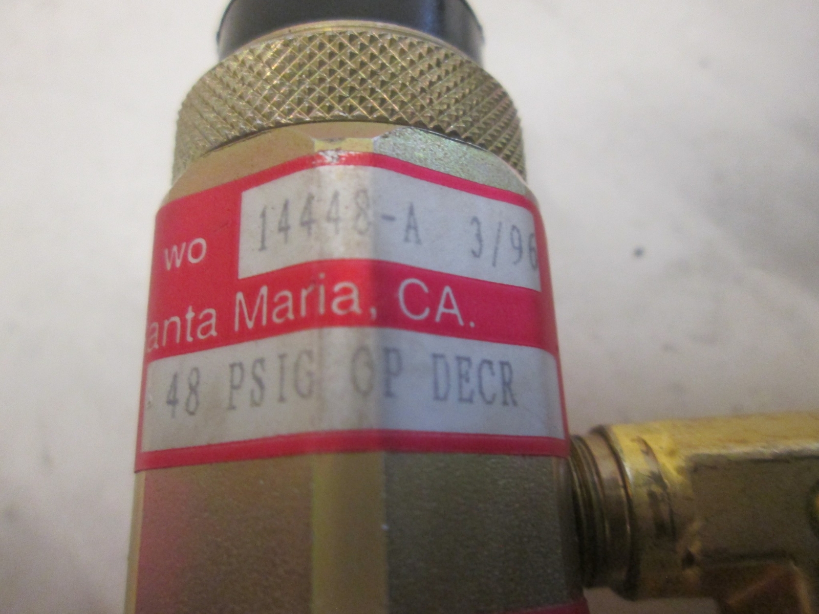Wasco Inc., HE907-58B-X/7596, Vacuum Switch, 125 PSIG, Used