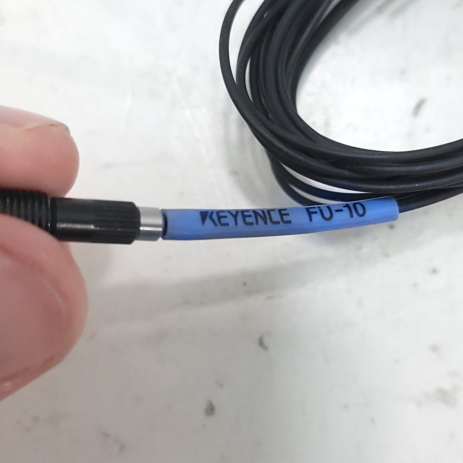 KEYENCE FU-10 Fiber Optic Sensor Reflective Old Stock Free Shipping