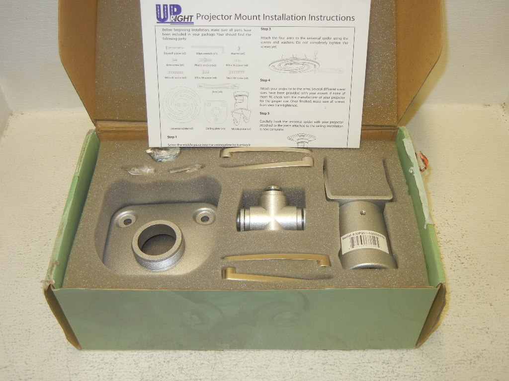 UPRIGHT MOUNTS INC. UP200 NEW UNIVERSAL PROJECTOR MOUNT UP200