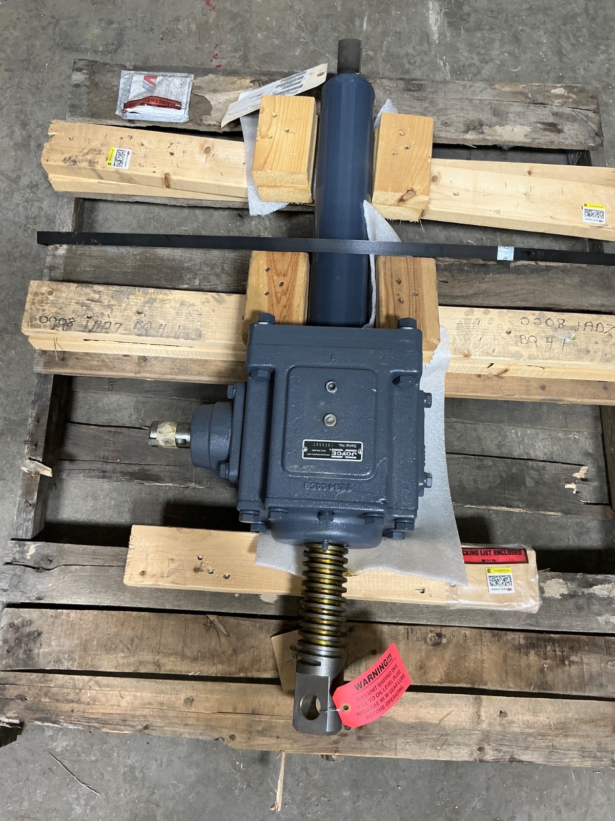 JOYCE DAYTON 0008-1AD7 WORM GEAR MACHINE SCREW JACK 1059567