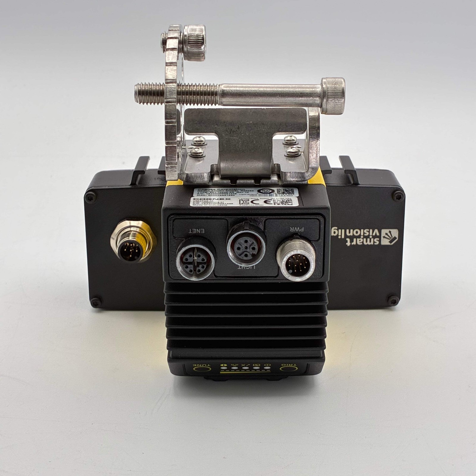 COGNEX 821 10028 2R Barcode Reader With 119 10102R Smartvision Lights