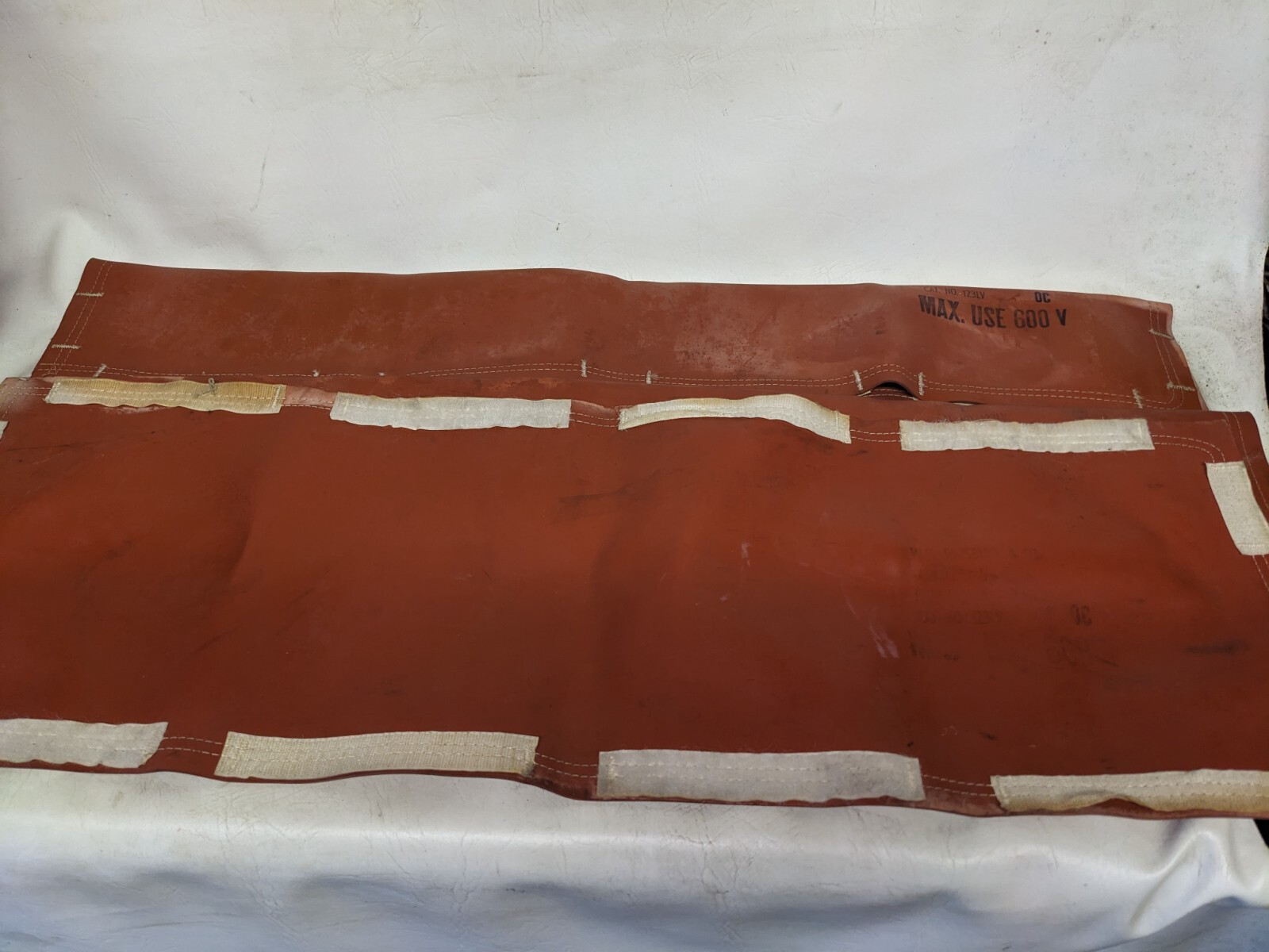 Set of 3 W. H. Salisbury Type I Cat No. 123LV Max Use 600V Mats 3ft by 1ft (M6)