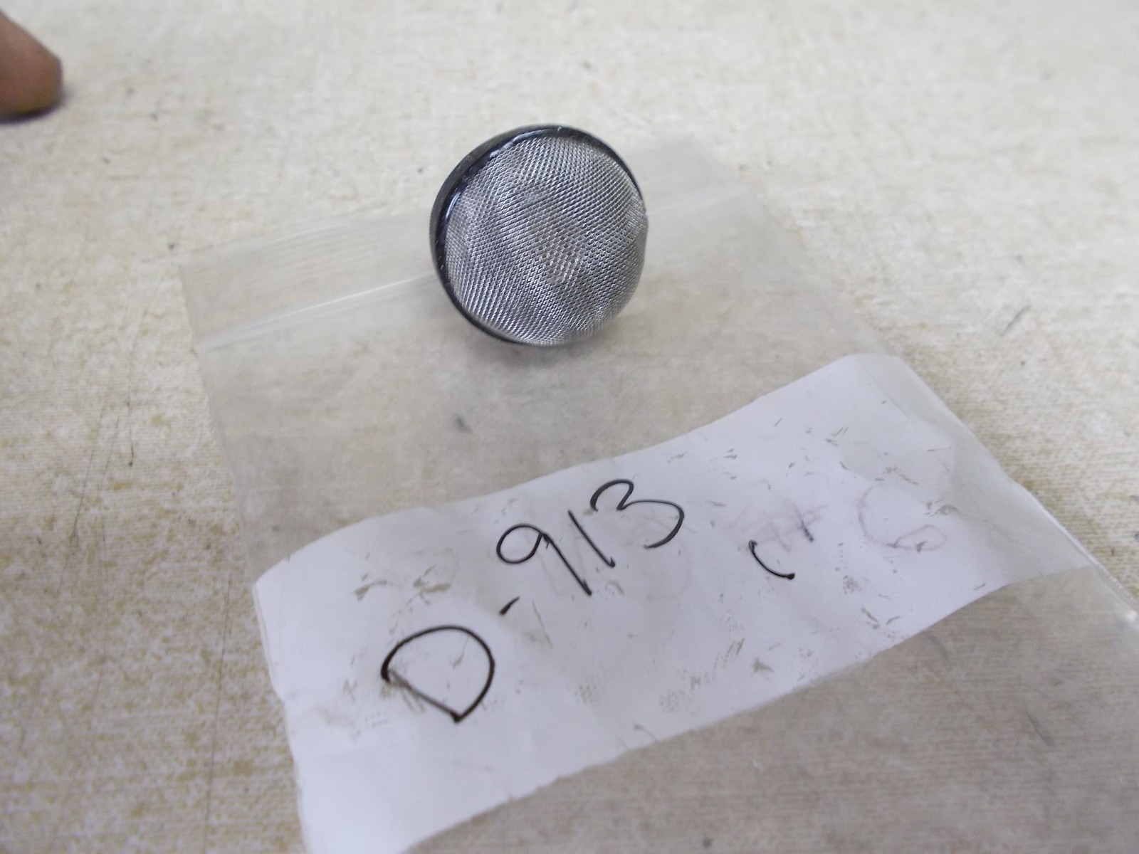 NEW Industrial Filter Assembly D-913 *FREE SHIPPING*