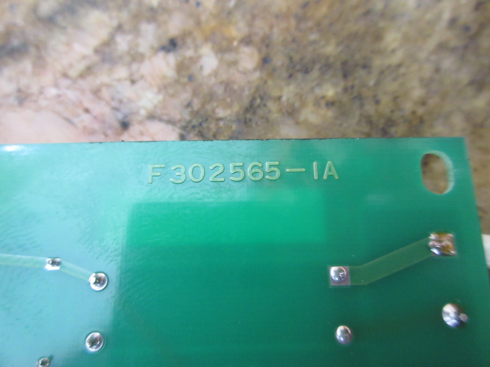 1997 MATSUURA RA-3F RIU-08E/GX24 YASKAWA BOARD F302565-1A
