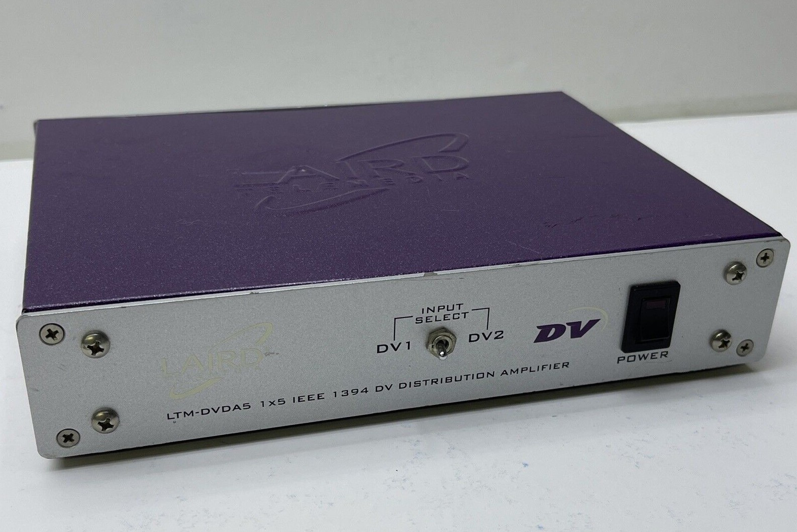 LAIRD TELEMEDIA LTM-DVDA5 1X5 IEEE 1394 DV DISTRIBUTION AMPLIFIER