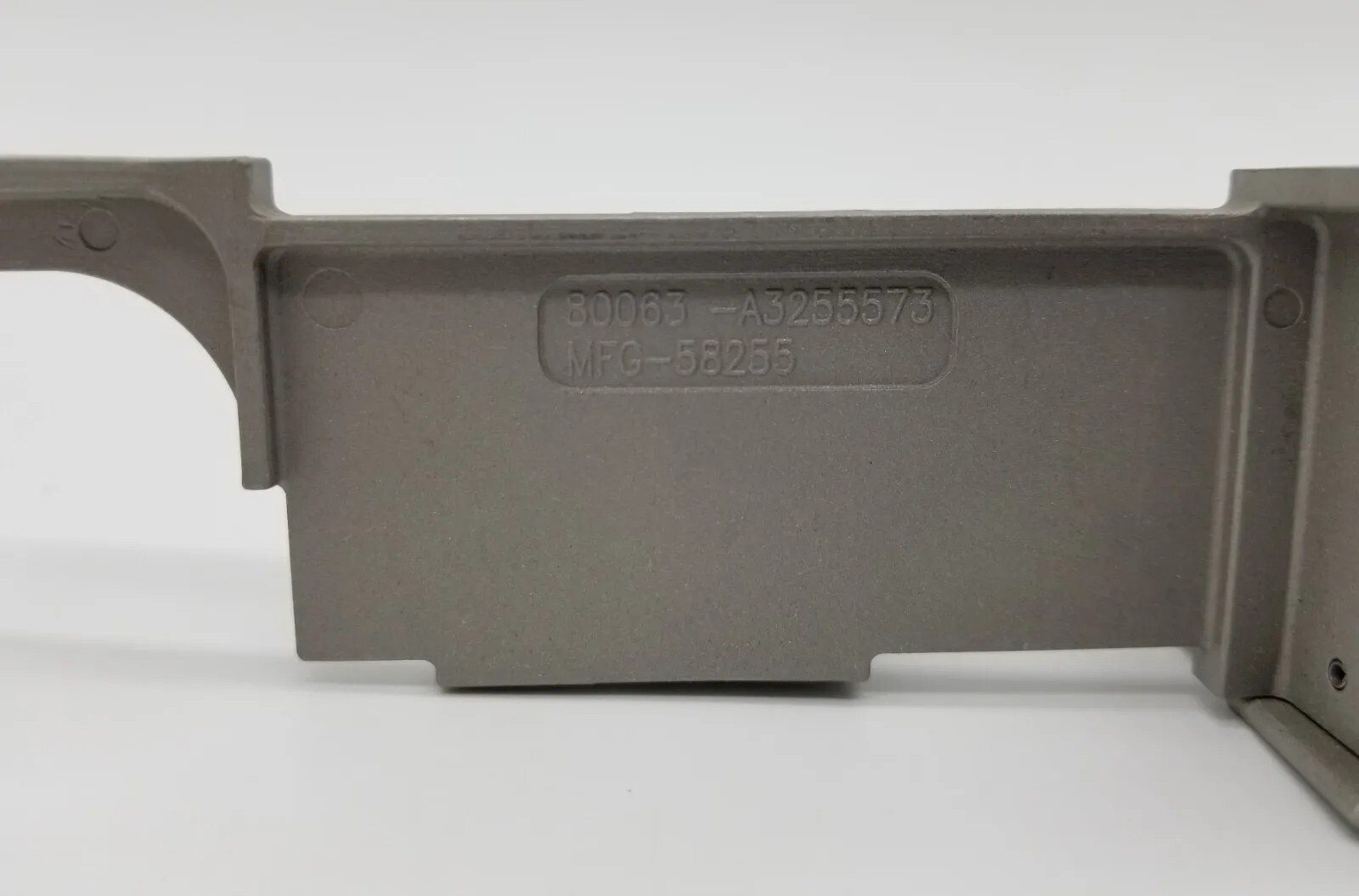 Humvee Radio Latch Bar A3256492 BAE Systems Sincgars 2-latches – NEW