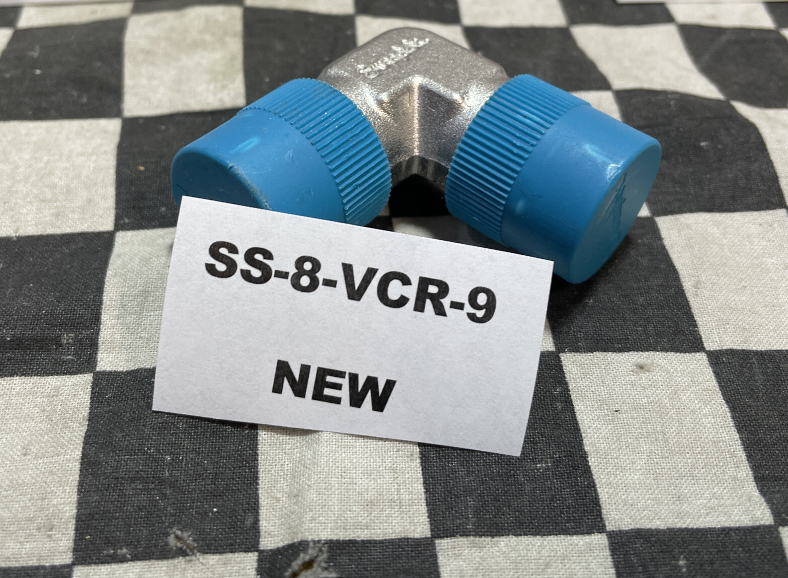 SWAGELOK VCR 1/2″ SS-8-VCR-CP SS-8-VCR-P SS-8-VCR-T SS-8-VCR-9 LOT OF 10#1215P13