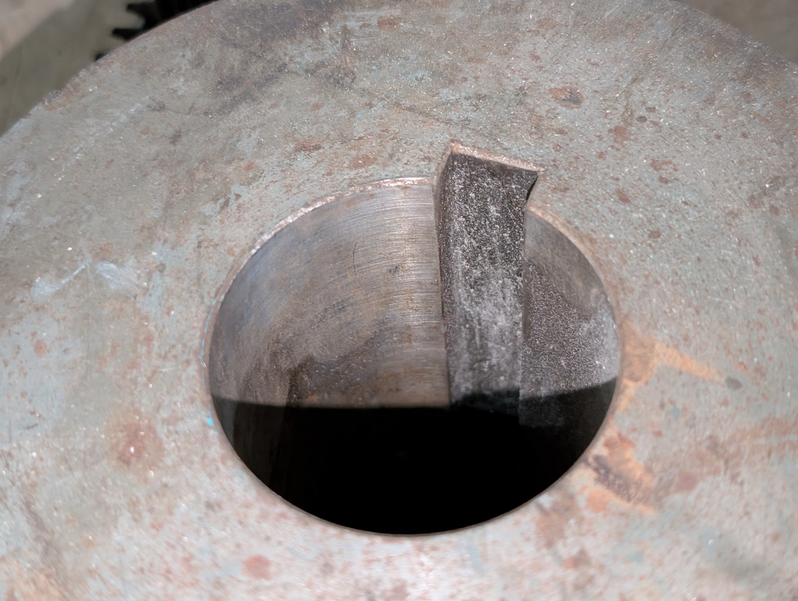 Unbranded 9in spur gear steel machine gear 2-1/2in keyed bore as shown
