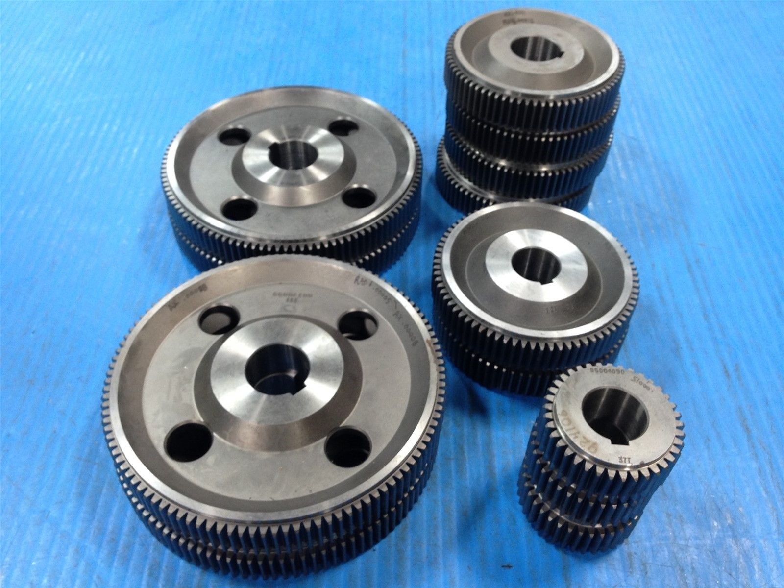USED TOYODA CNC MACHINING CENTER REPLACEMENT GEARS 13 PIECE GEAR SET (K3)