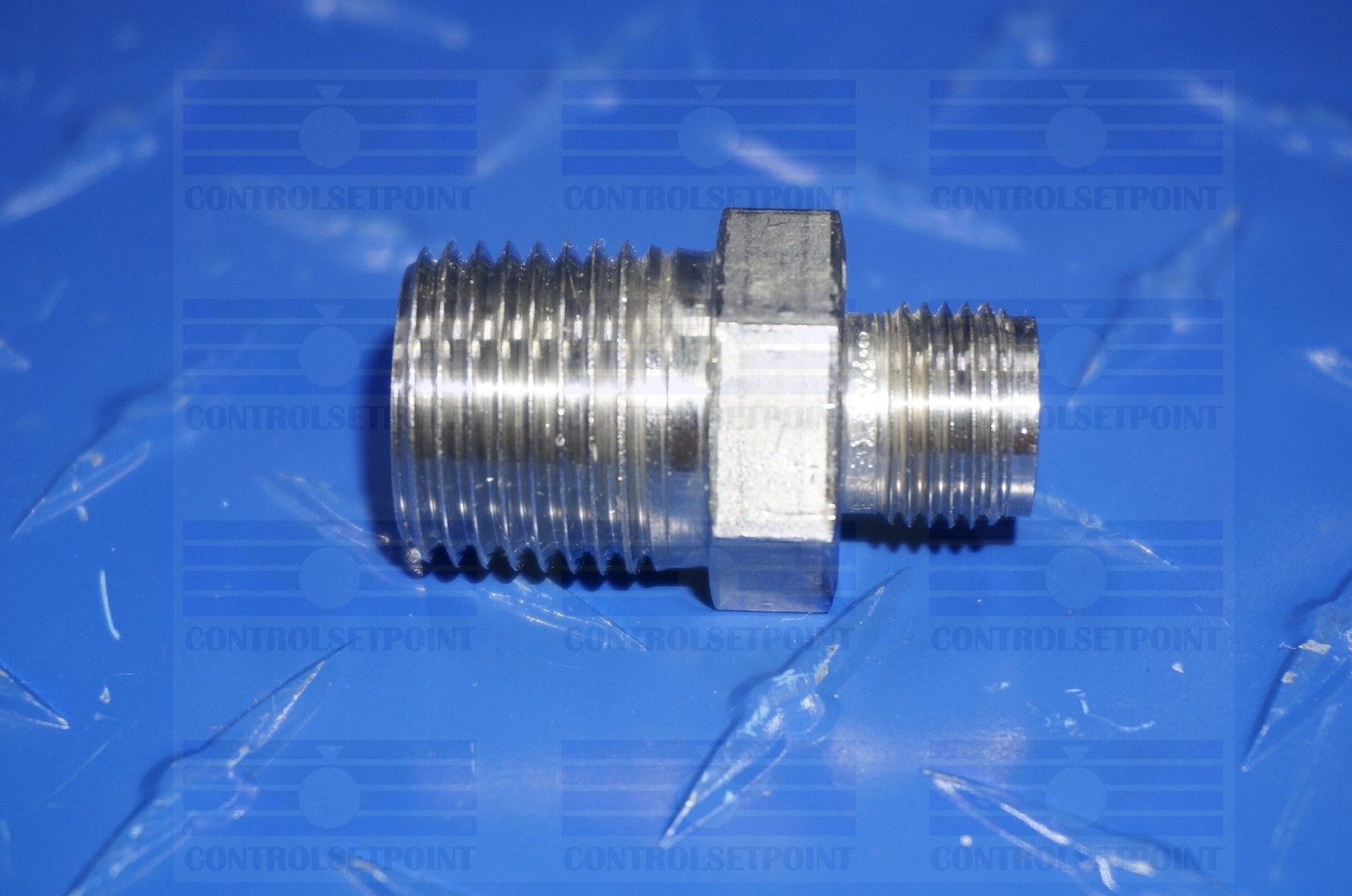 PARKER 3/8″ TUBE TO 1/2″ NPT STRAIGHT MALE TO MALE 316 SST 6MSC8N-316