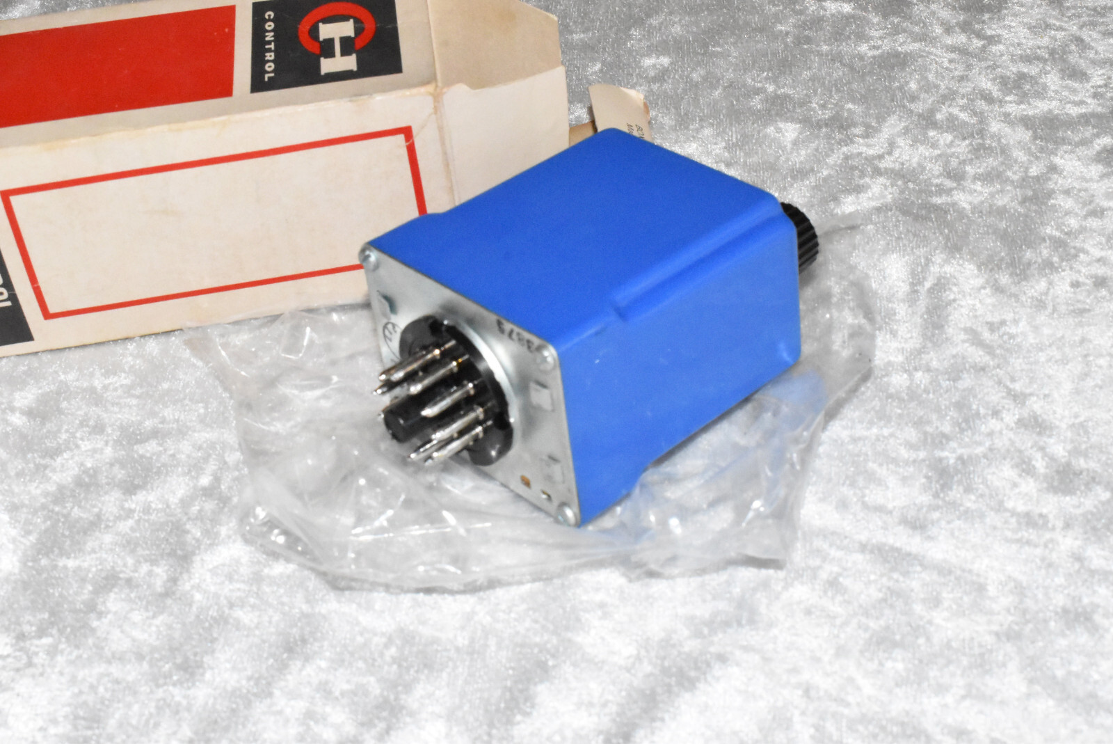 NEW IN BOX CUTLER HAMMER 7082K23R 115VSC 10A 5-120S NSMP NOS ready to ship