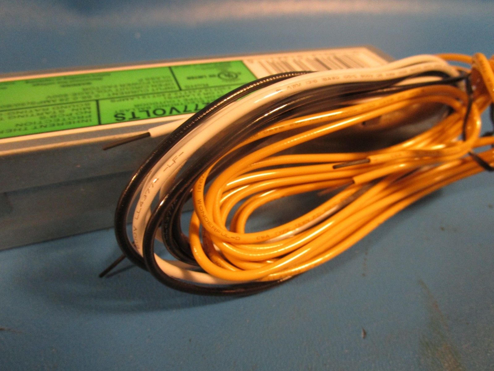 DAMAR BALLAST EL240-120/277HF, Rapid Start, 120-277VOLTS 50/60 Hertz, High Power