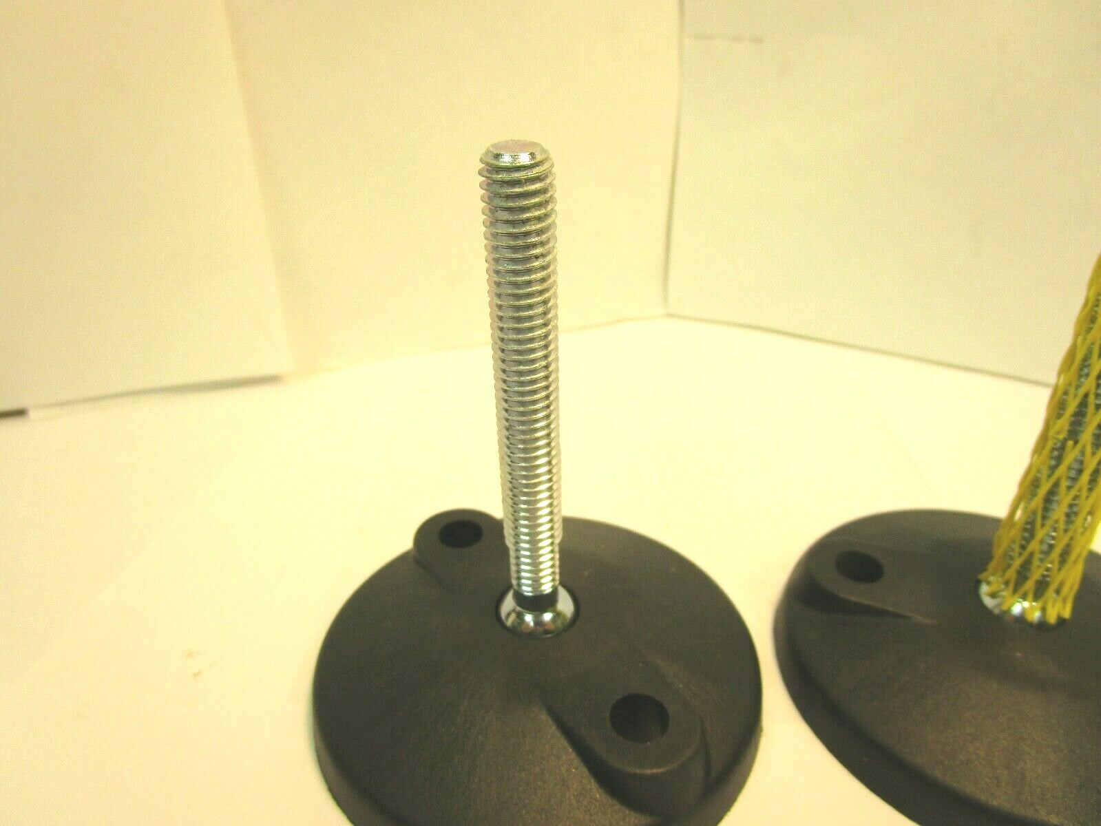 (2) VALU GUIDE CONVEYOR TABLE EQUIP ADJUSTABLE LEG FOOT LEVELER VG-505-02