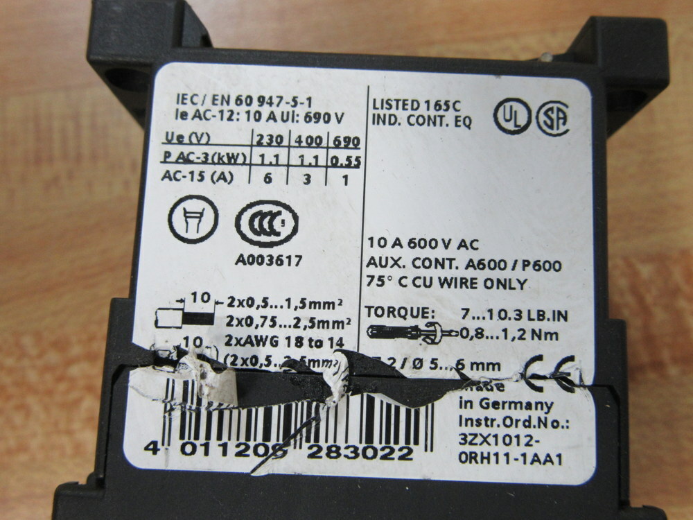 Siemens 3RH1140-1AK60 Control Relay 3RH11401AK60