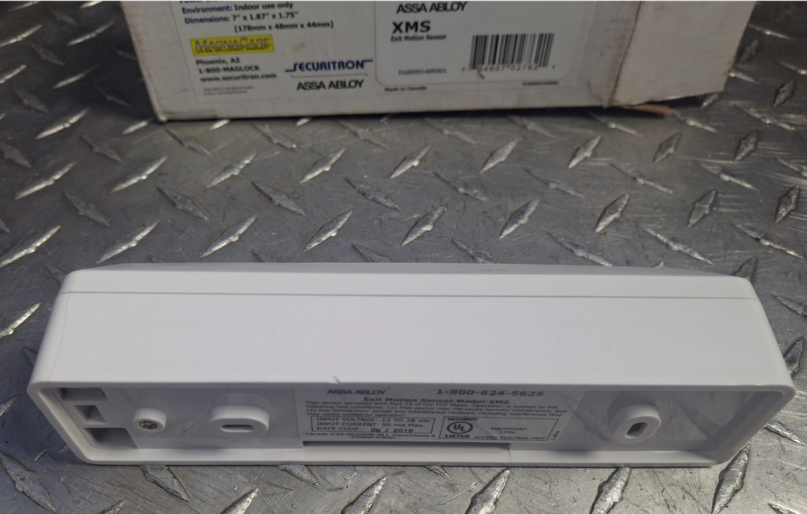 Securitron ASSA ABLOY XMS Passive Infrared Request-to-Exit Motion Sensor, 12/24V