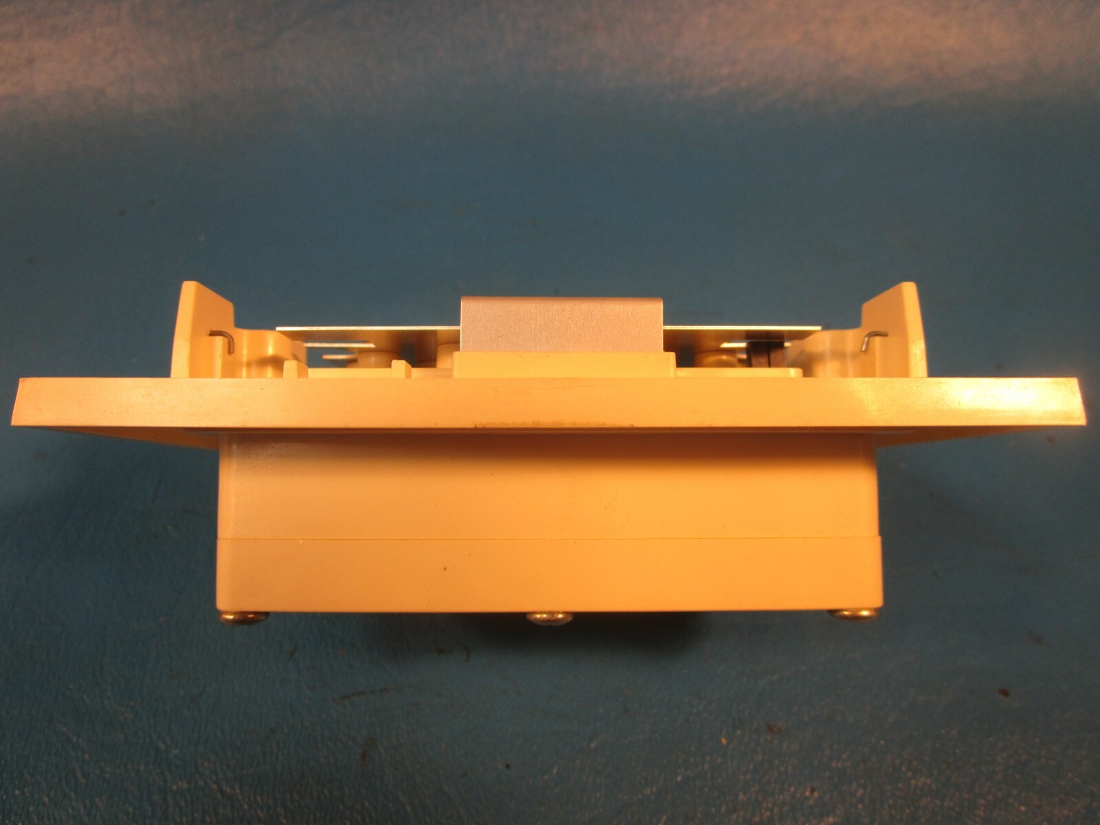 KMC CTE-1101-16 Controls Thermostat