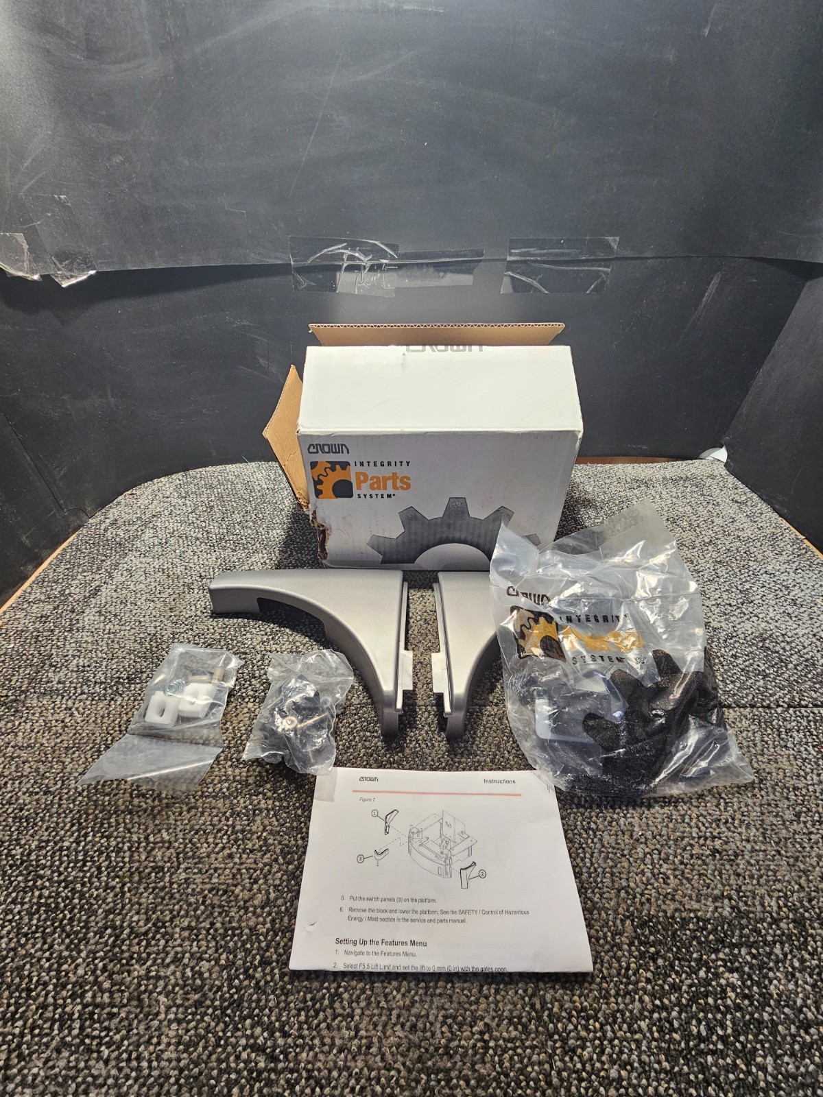 Crown integrity Parts 165499 Work Assist Vehicle 60 Locking Gates Latch