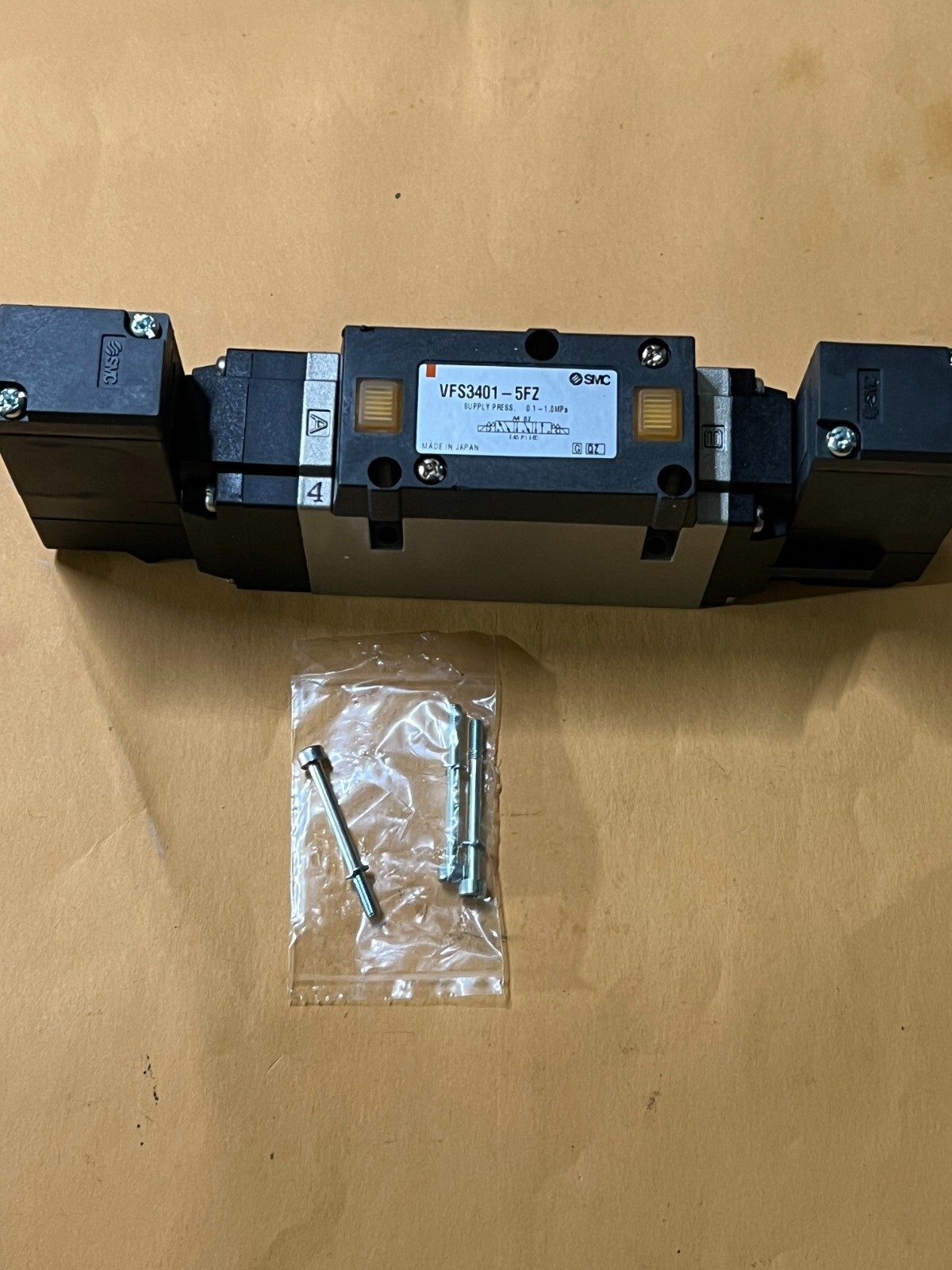 smc vfs3401-5fz surplus no packaging 21-26dc