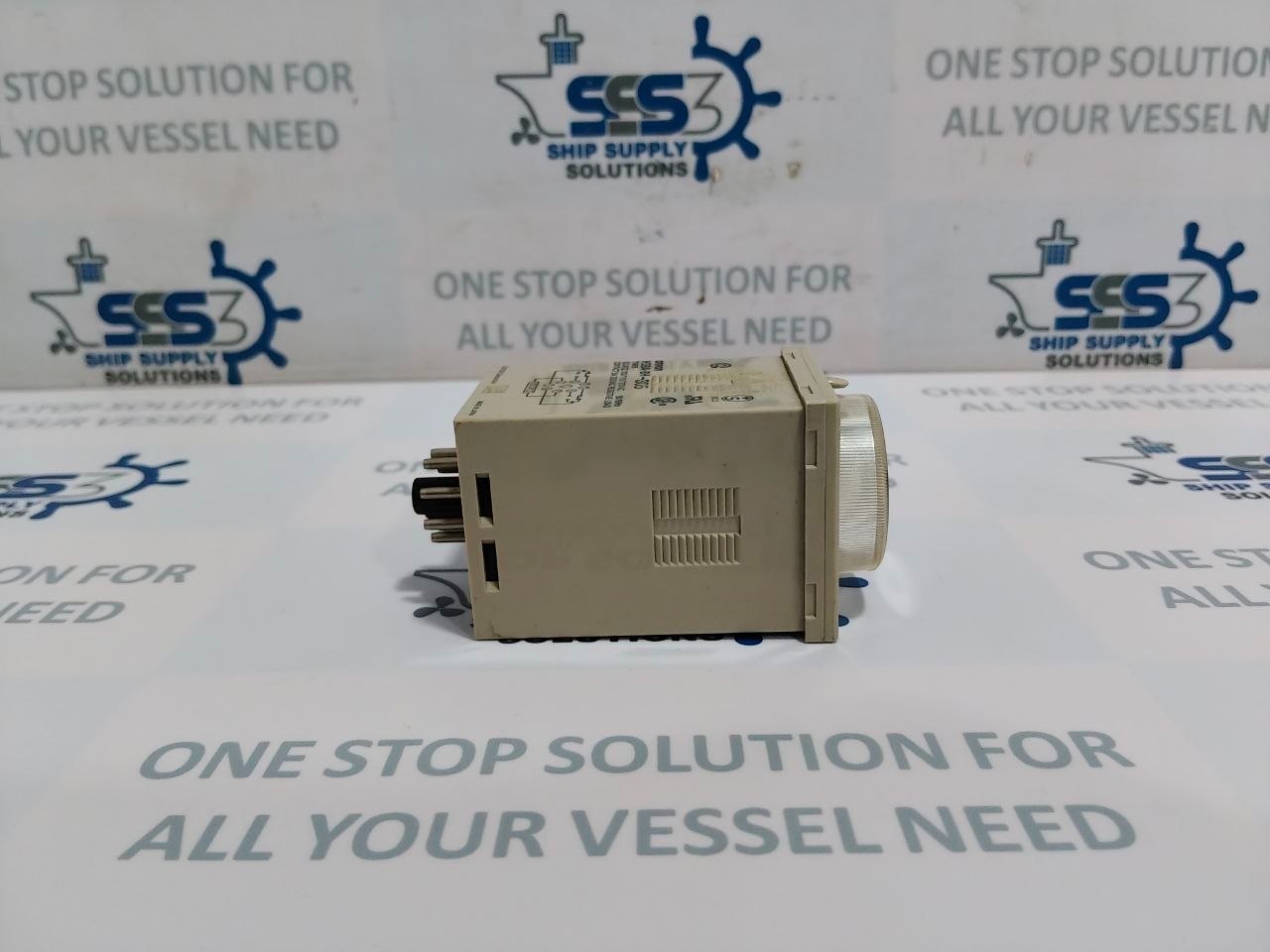 Omron H3BA-8H-305 Timer Range 0 to 1.0 hr 100/110/120VAC 50/60Hz