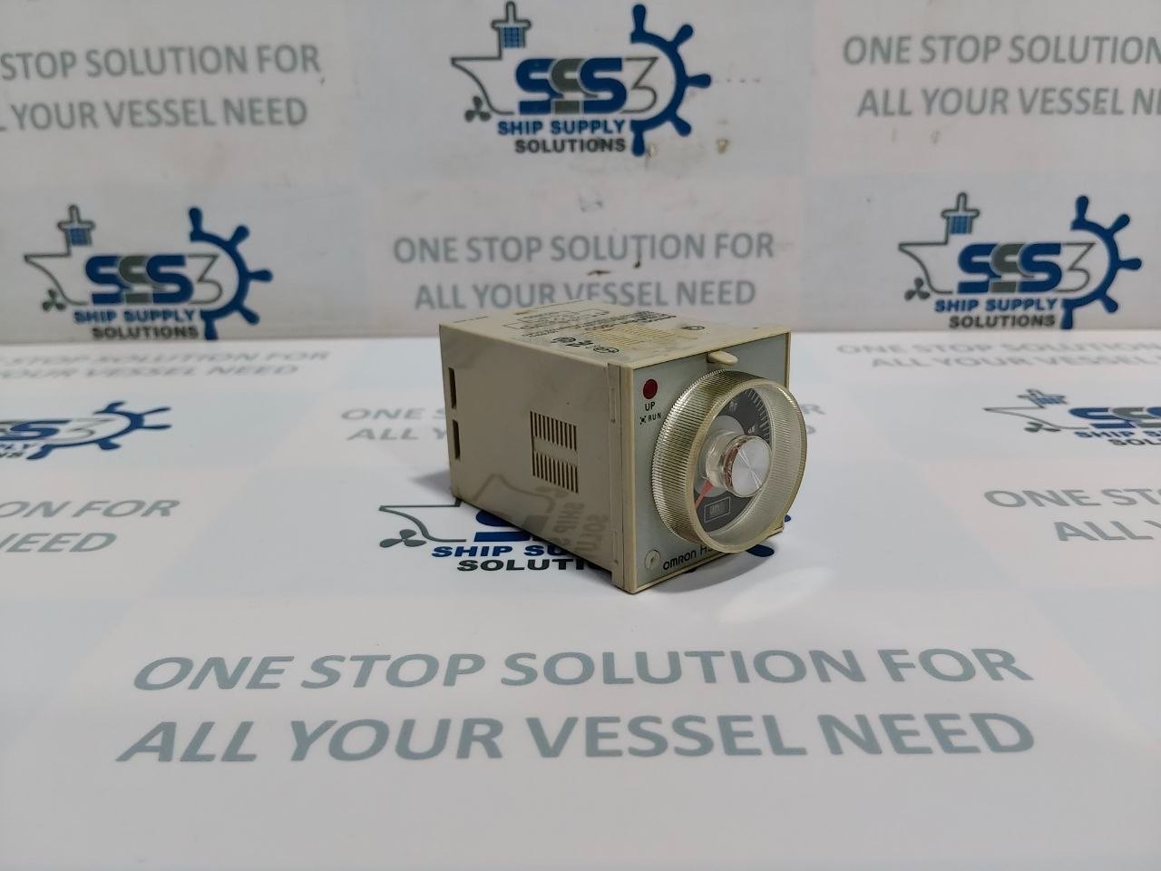 Omron H3BA-8H-305 Timer Range 0 to 1.0 hr 100/110/120VAC 50/60Hz