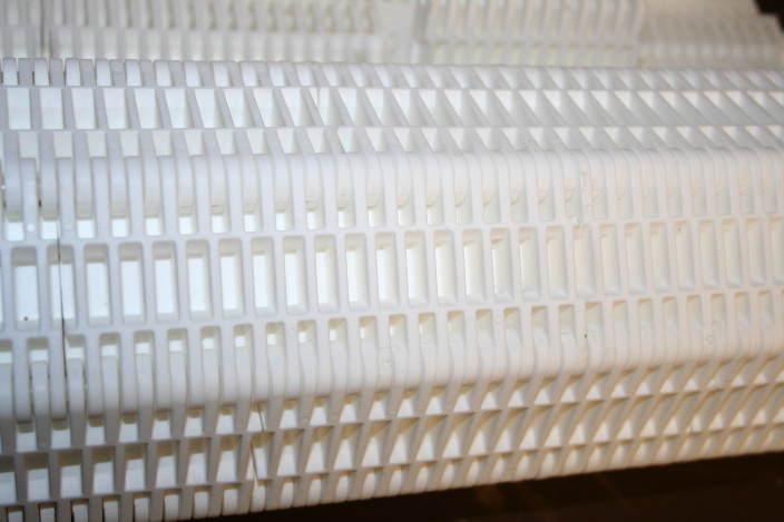 Conveyor belt Series 400 w/flights FlatTop 17.75×122 inches Intralox Unused