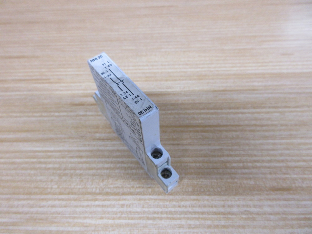 Moeller Klockner NHI 20 Eaton Auxiliary Contact NHi 20