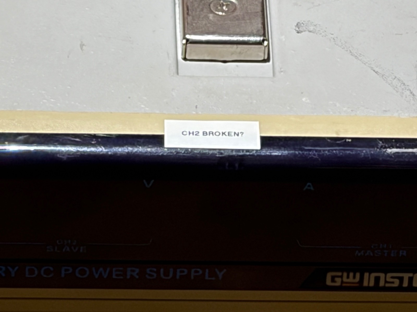 GW INSTEK GPS-3303 2 Channel Laboratory DC Power Supply
