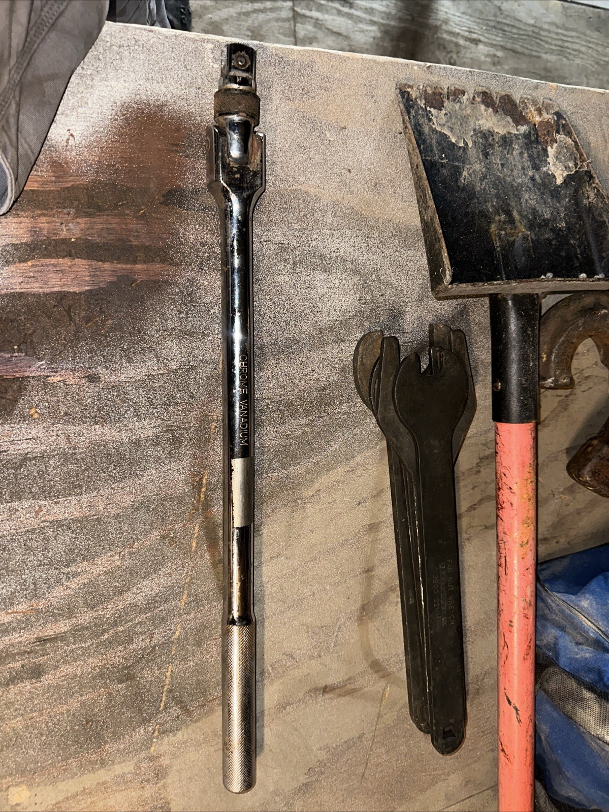 Crescent 3/4 in. Drive Breaker Bar Chrome Vanadium Steel Wrench 19in